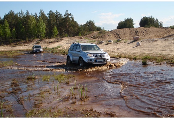 Обучение вождению по бездорожью от 4x4kool.ee 